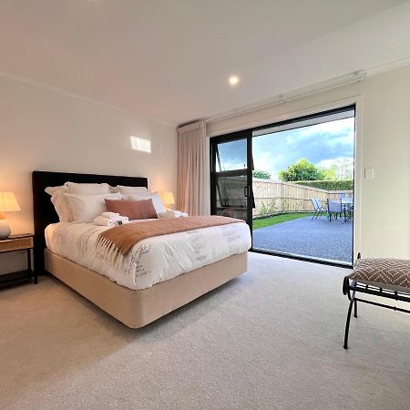 Luxury Villa, Central, Golf And Cafes - By Kosh Bnb Hamilton Exterior foto